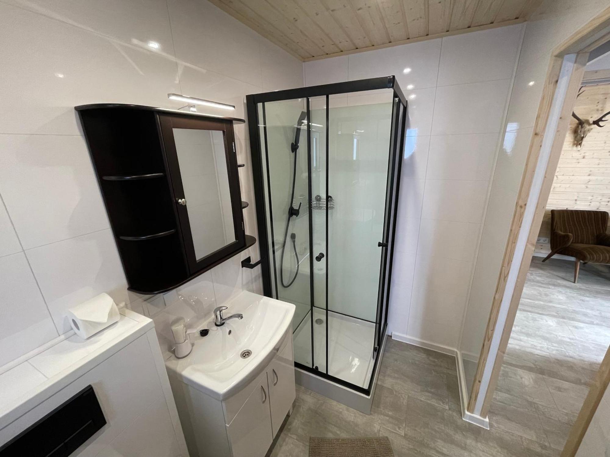 Hulben Tinyhaus #4 Huelben - Ortsrand - Kostenlose Parkplaetze מראה חיצוני תמונה